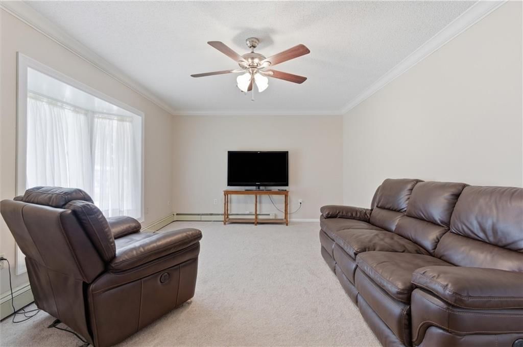 203 Clark Street — photo 4