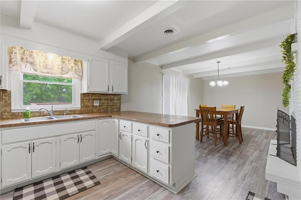 203 Clark Street — photo 6