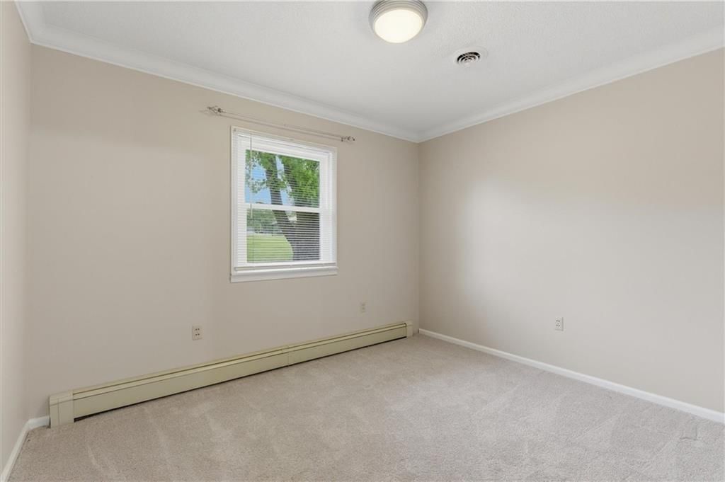 203 Clark Street — photo 9
