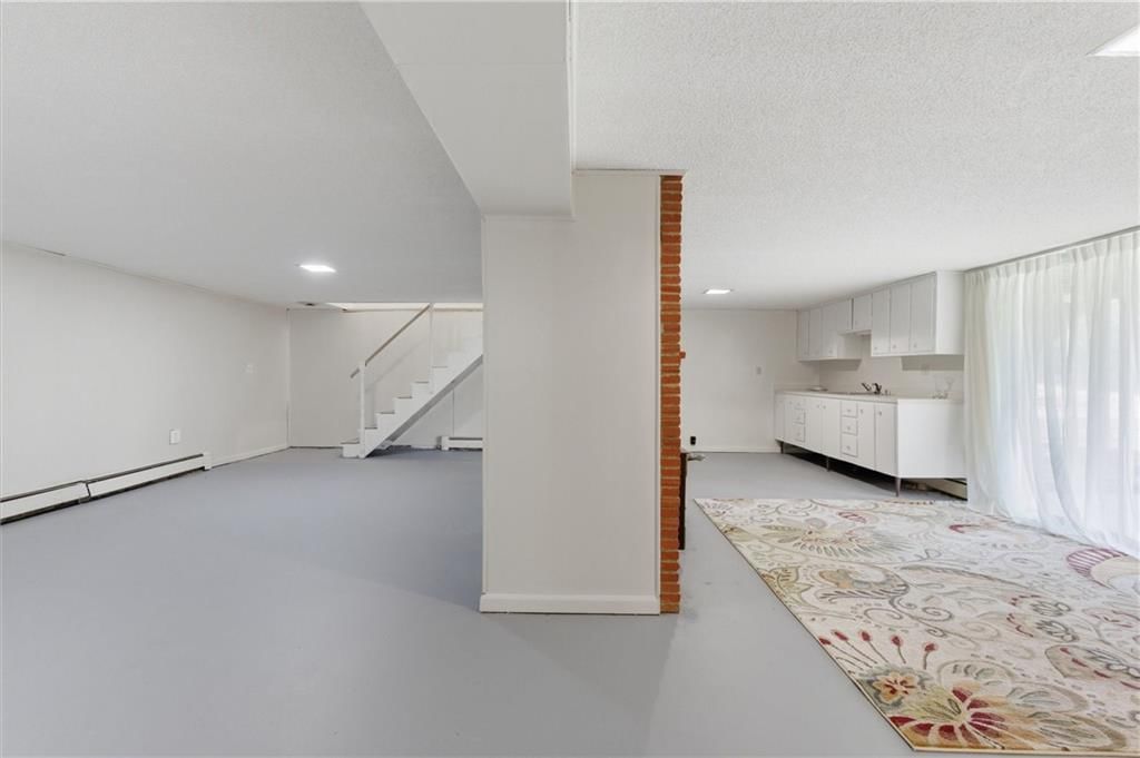 203 Clark Street — photo 15