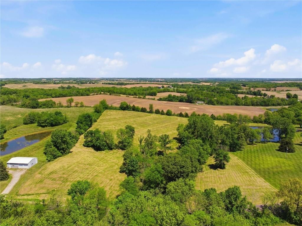 6695 SE Tillery Road — photo 3