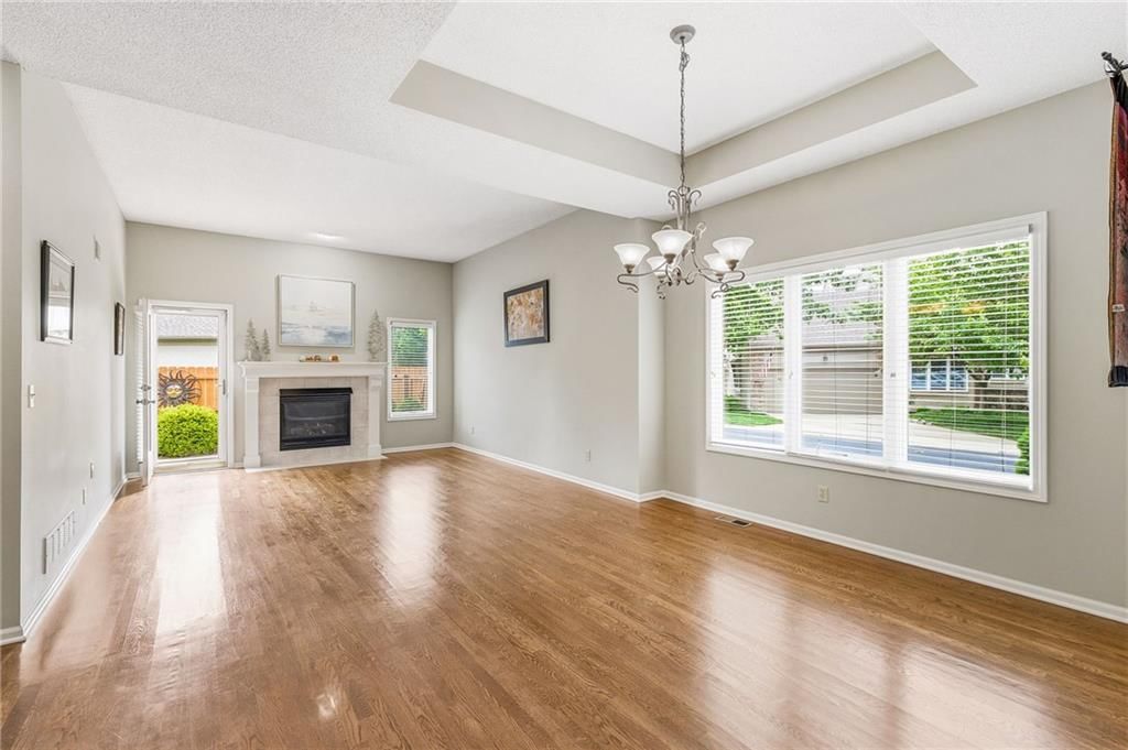 14400 Russell Street — photo 6