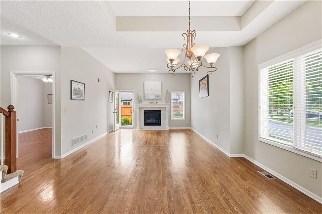 14400 Russell Street — photo 7