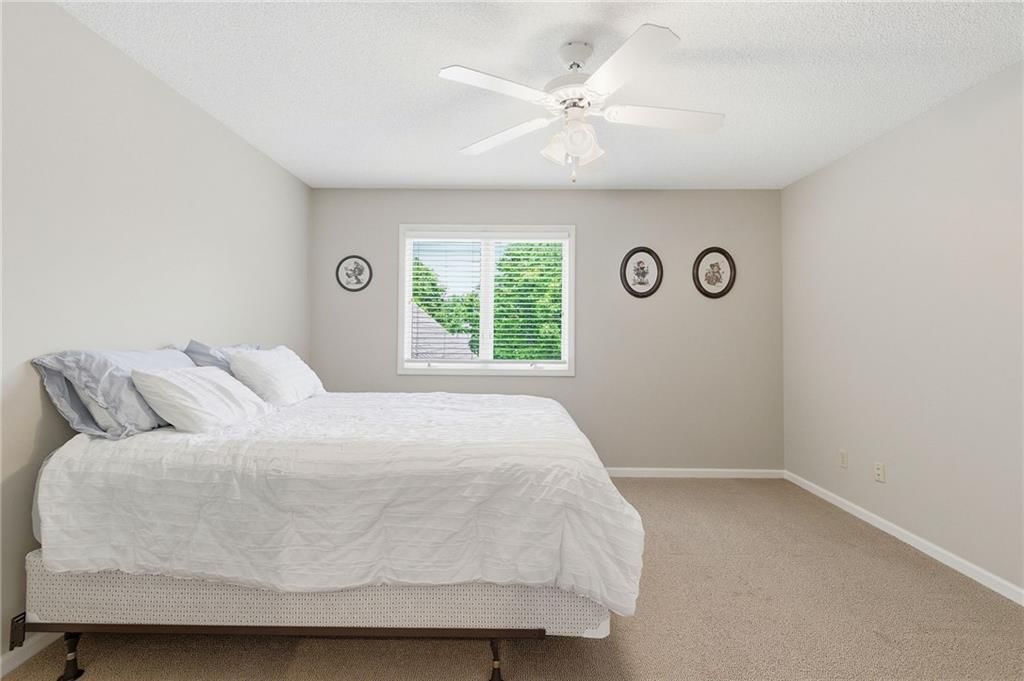 14400 Russell Street — photo 31