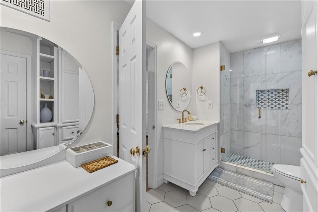 5300 W 101 Terrace — photo 36
