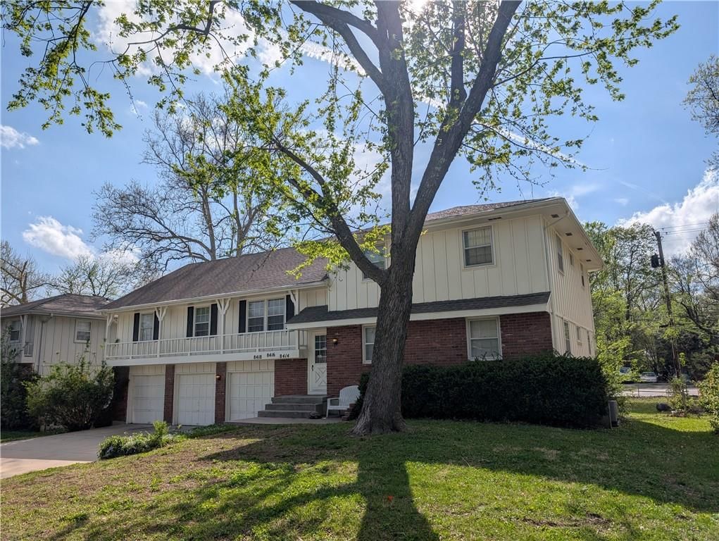 8414 Travis Lane — photo 1