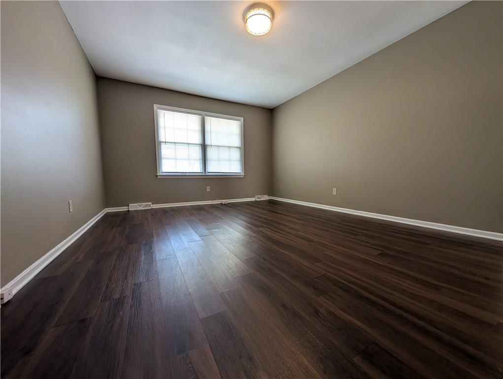 8414 Travis Lane — photo 5