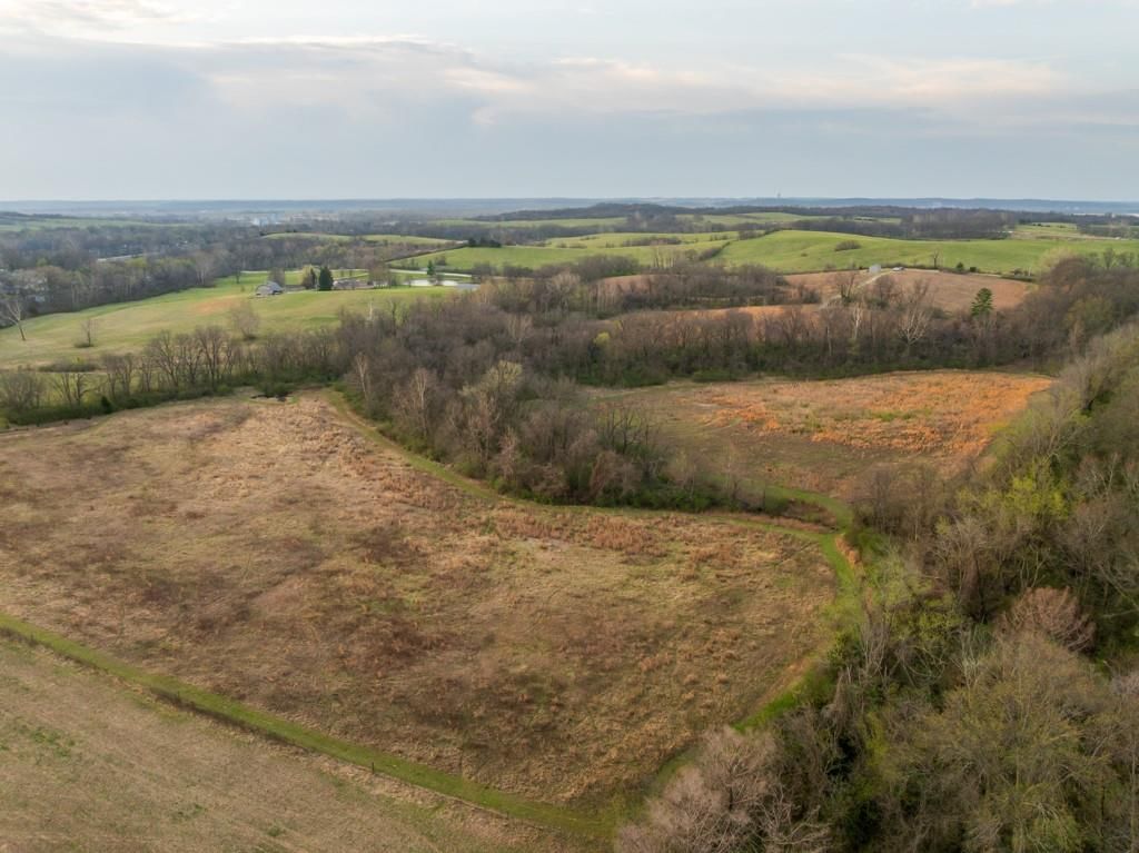 Photo 19 of 49 - Ruth Ewing Road, Liberty, MO 64068