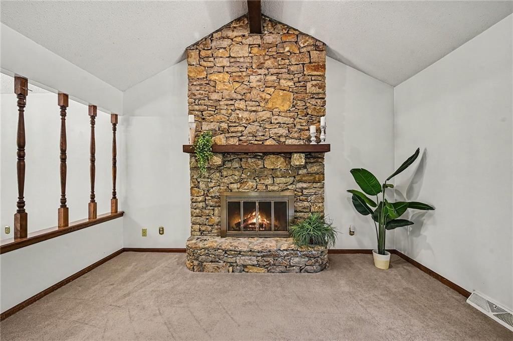 1728 Haas Drive — photo 3