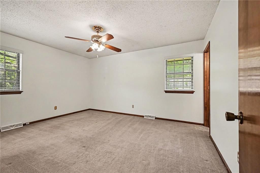 1728 Haas Drive — photo 9