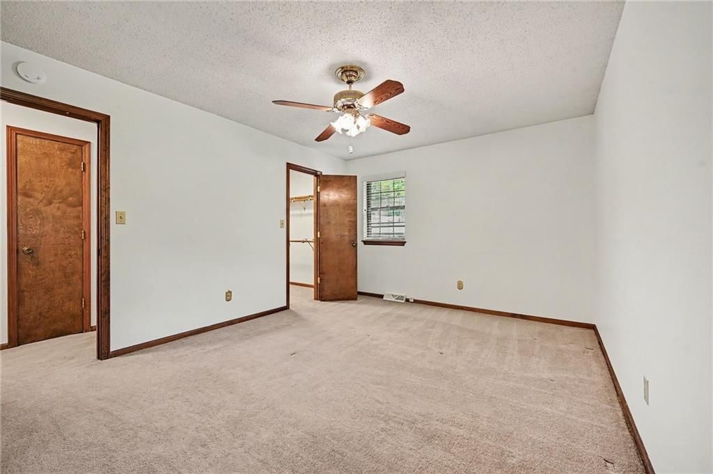 1728 Haas Drive — photo 10