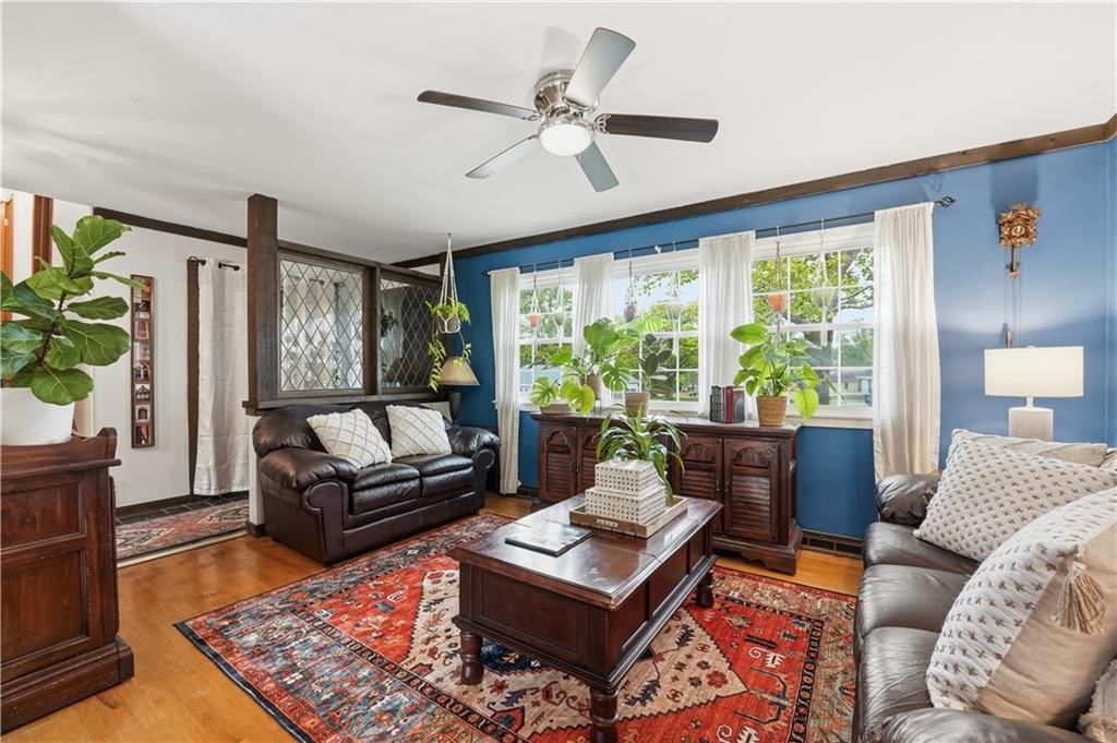 6320 W 93rd Terrace, Overland Park, KS