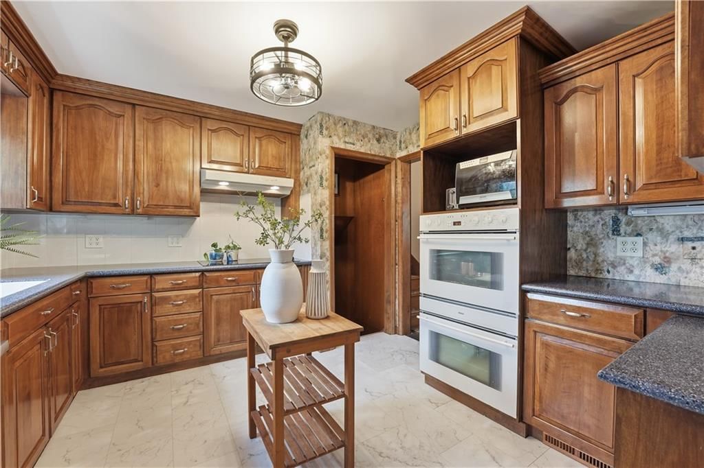 6320 W 93rd Terrace — photo 8