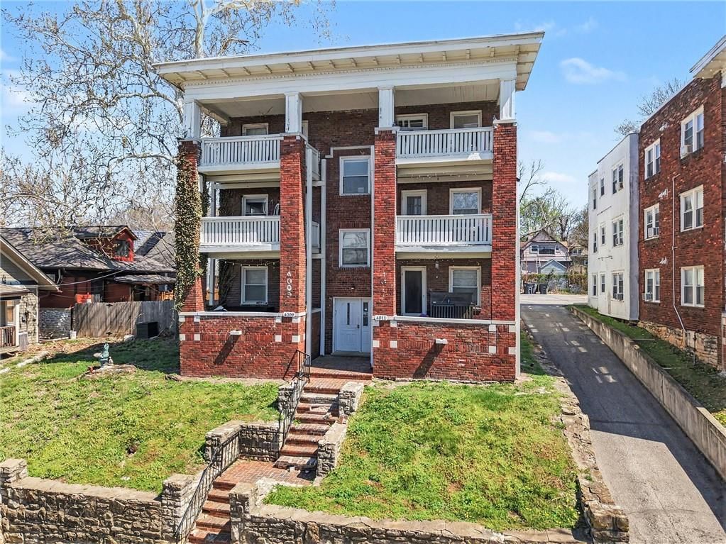 4009-4015 Charlotte Street — photo 4