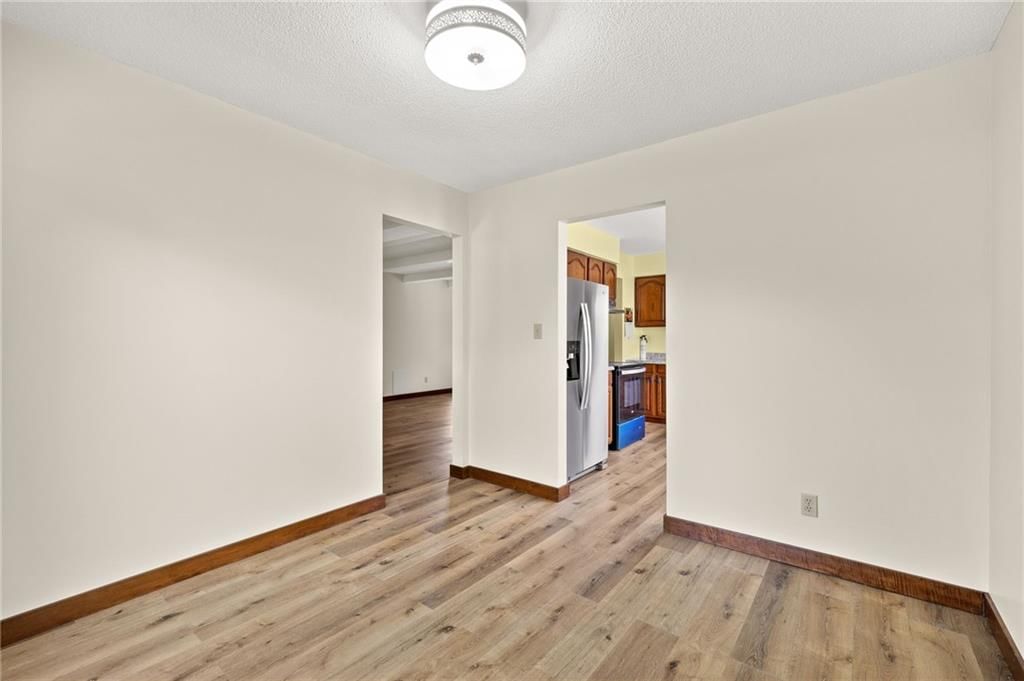 900 Summit Road — photo 17