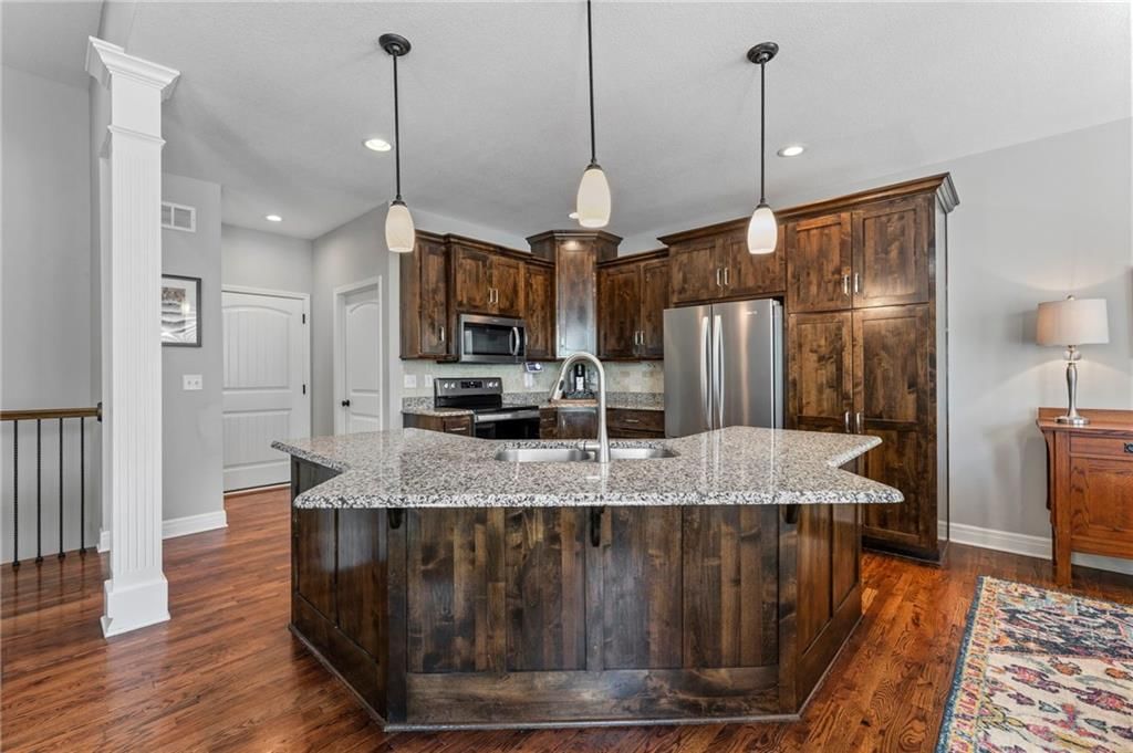 5874 S National Drive — photo 15