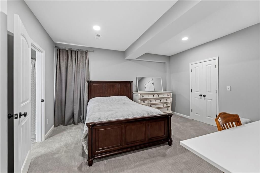 5874 S National Drive — photo 31