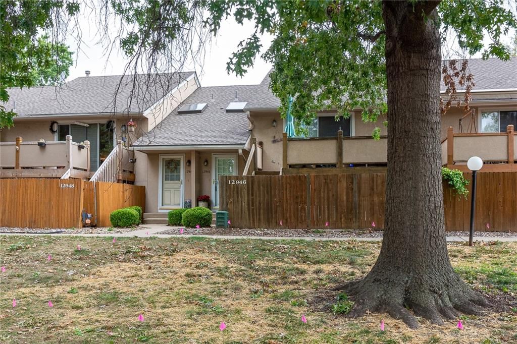12946 W 110th Street — photo 2