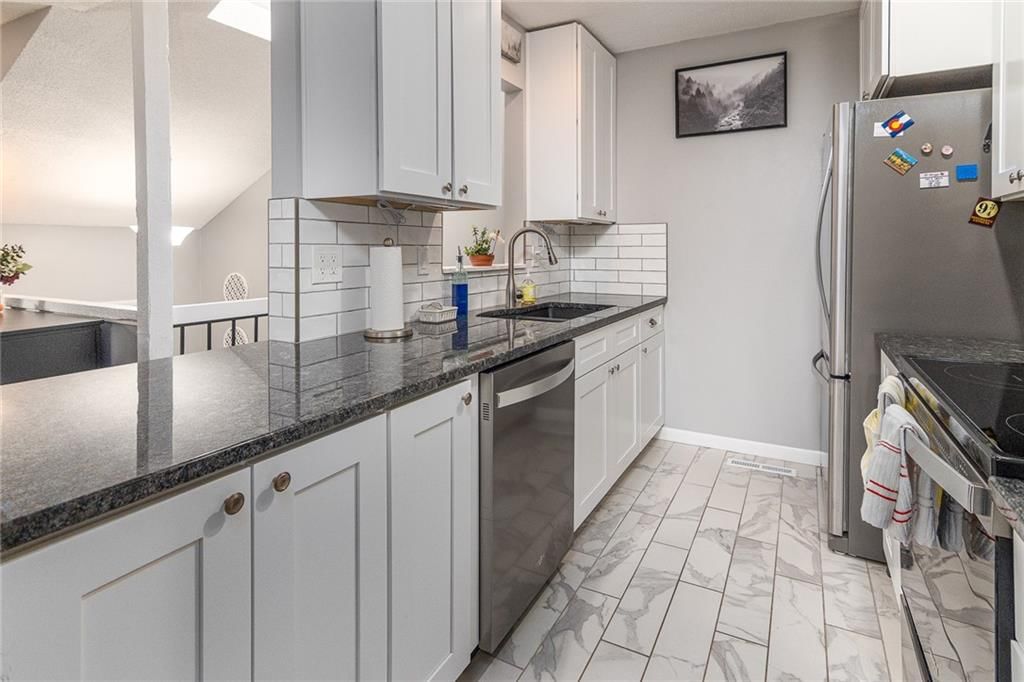 12946 W 110th Street — photo 9
