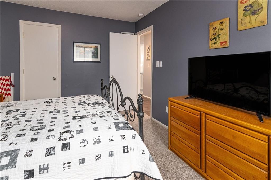 12946 W 110th Street — photo 11