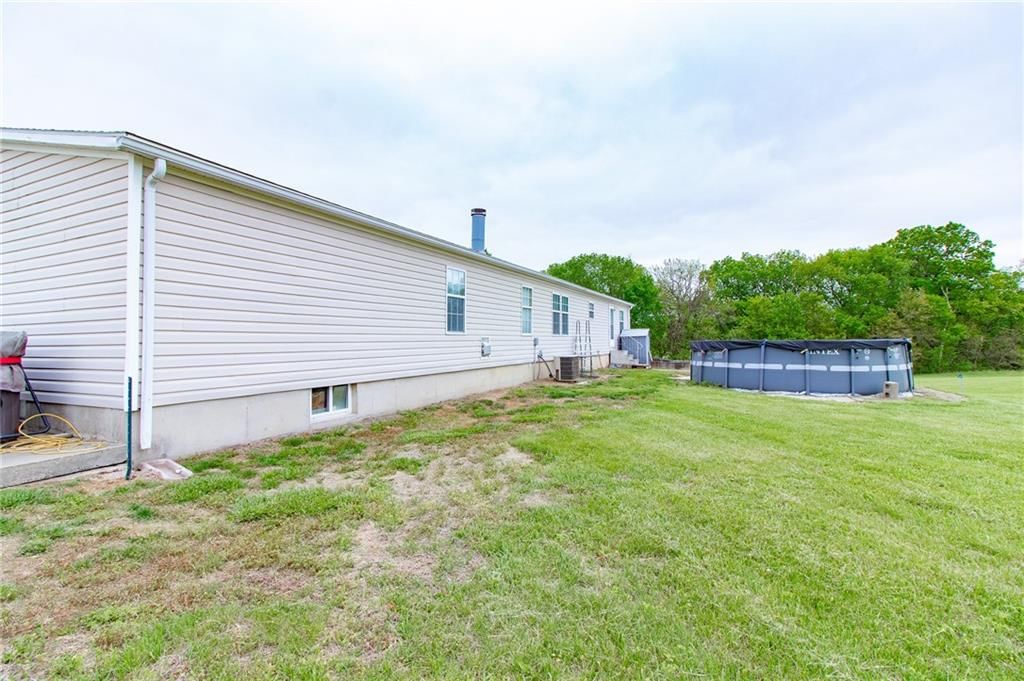 250 NW 450th Road — photo 42