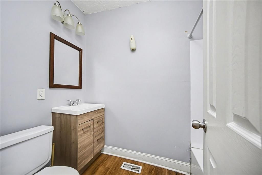 912 Bales Avenue — photo 34