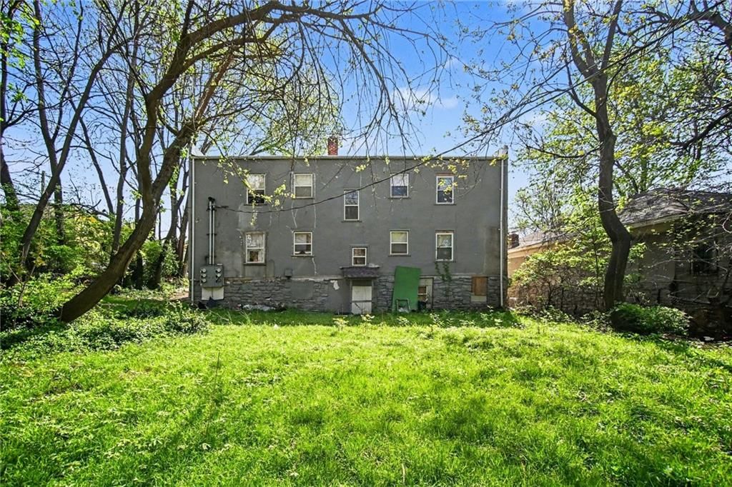 912 Bales Avenue — photo 36