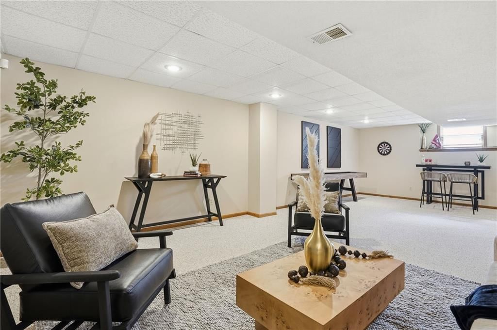 12313 Beverly Street — photo 32
