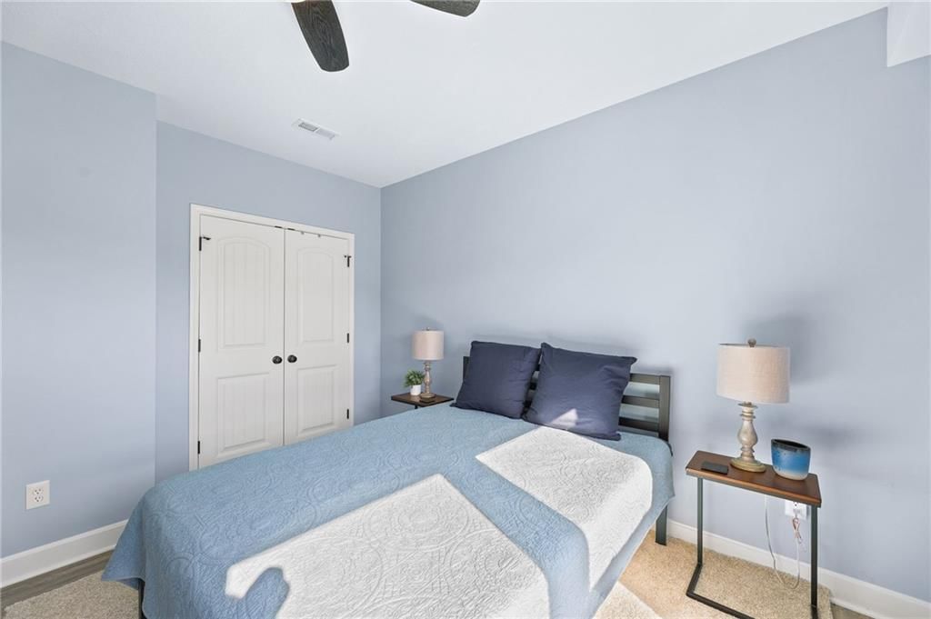 3405 N 109th Terrace — photo 38