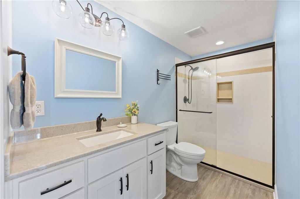 3405 N 109th Terrace — photo 39