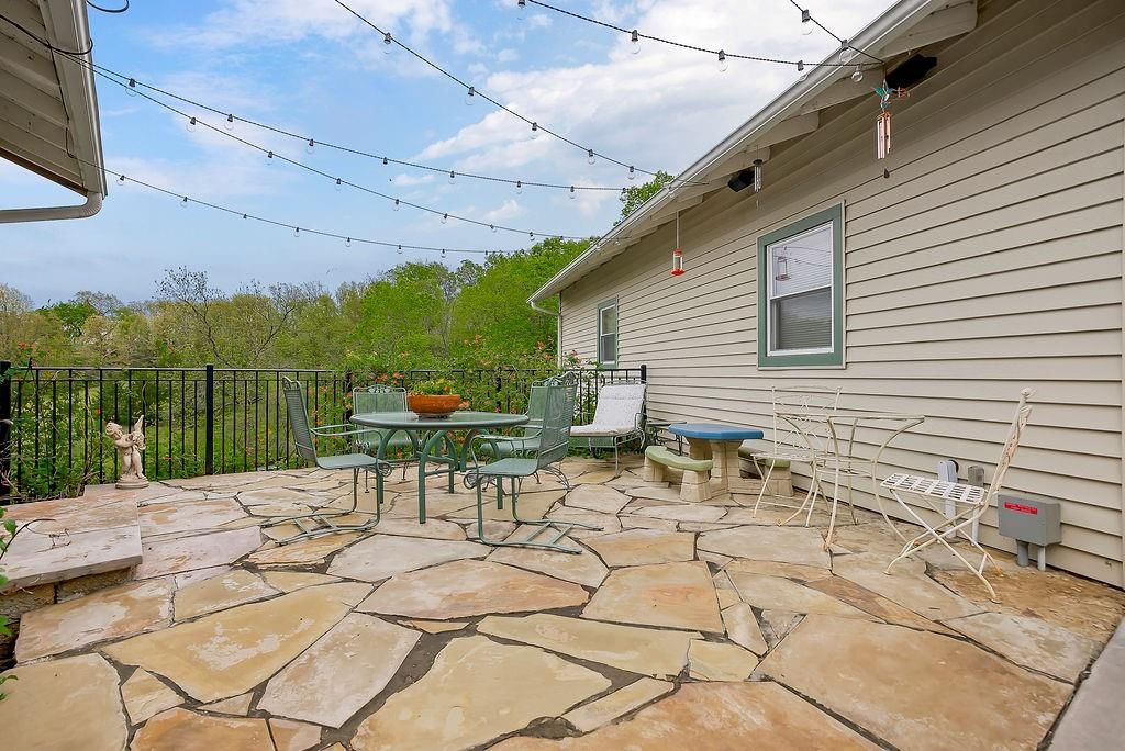 5390 Dodson Avenue — photo 34