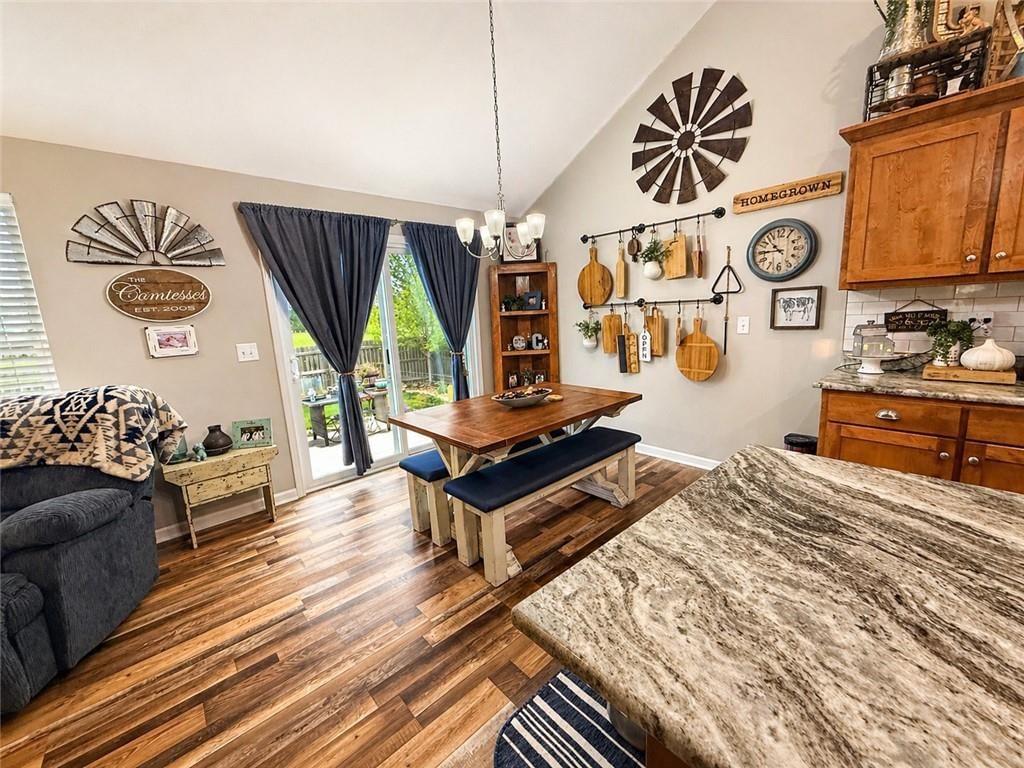 21650 W Wilson Street — photo 10