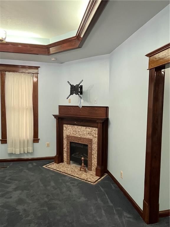 209 S Oak Street — photo 8