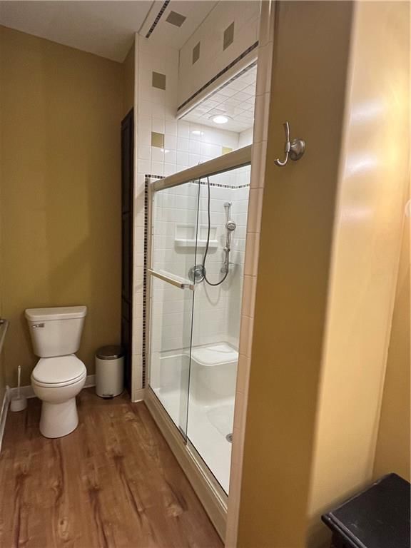 209 S Oak Street — photo 26