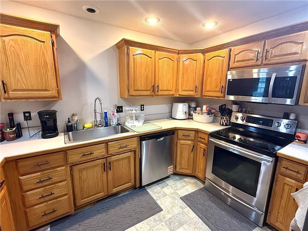 7128 SE 66th Terrace — photo 4