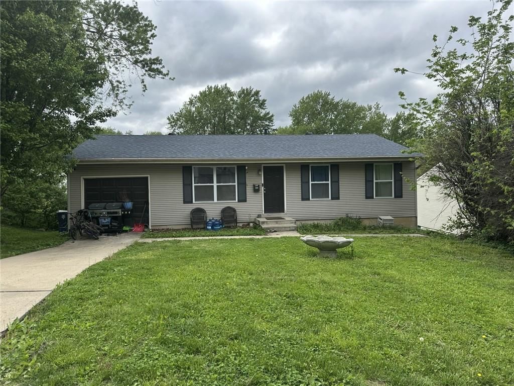 4804 N Tullis Drive — photo 1