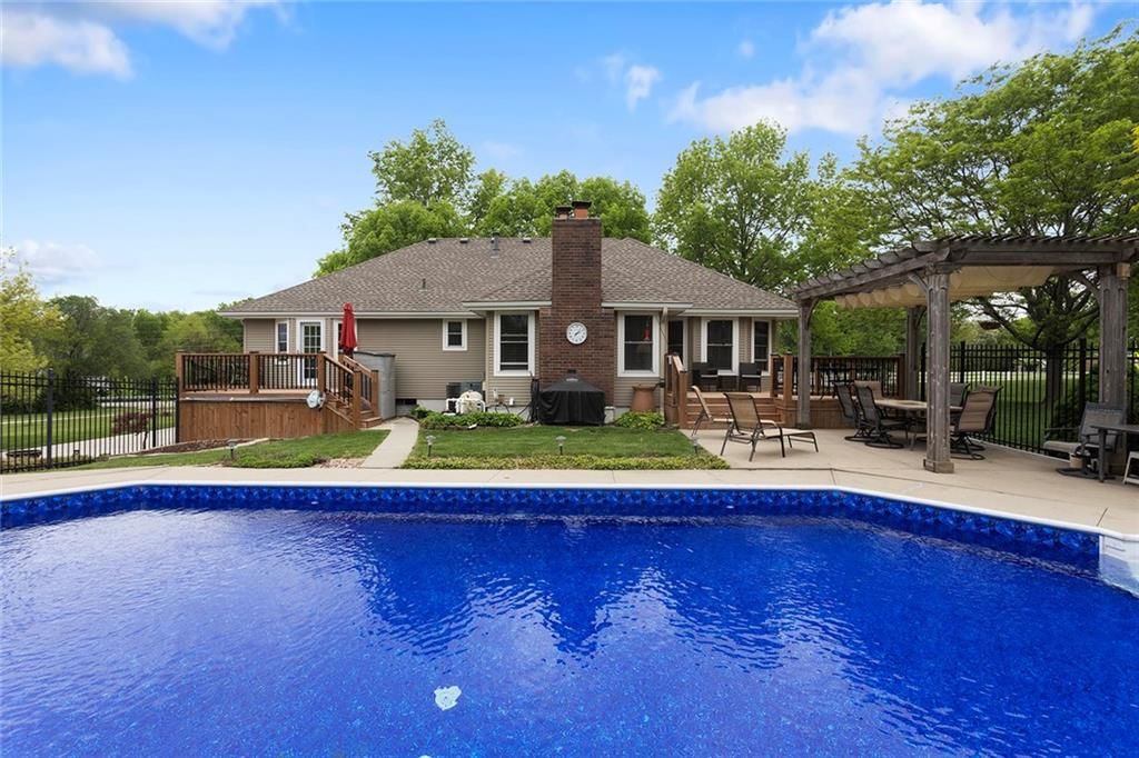 826 Ryan Road — photo 39