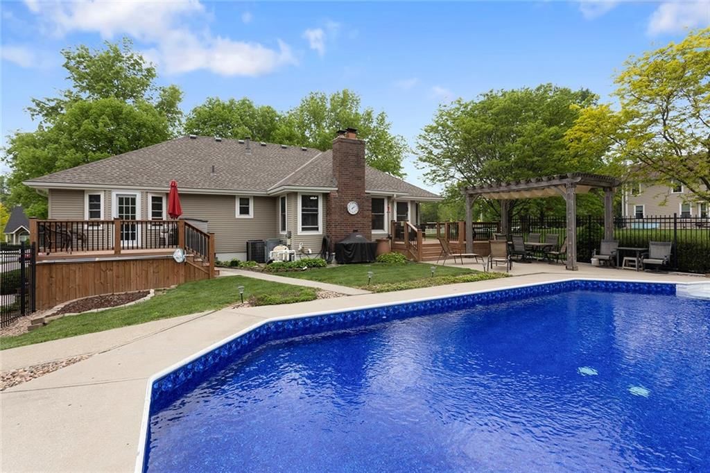 826 Ryan Road — photo 40