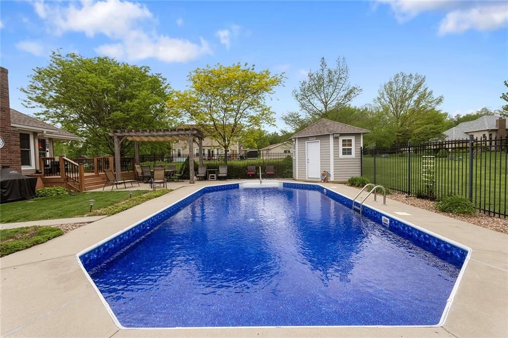 826 Ryan Road — photo 41