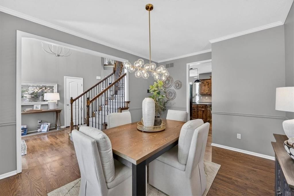 21612 W 100 Terrace — photo 3