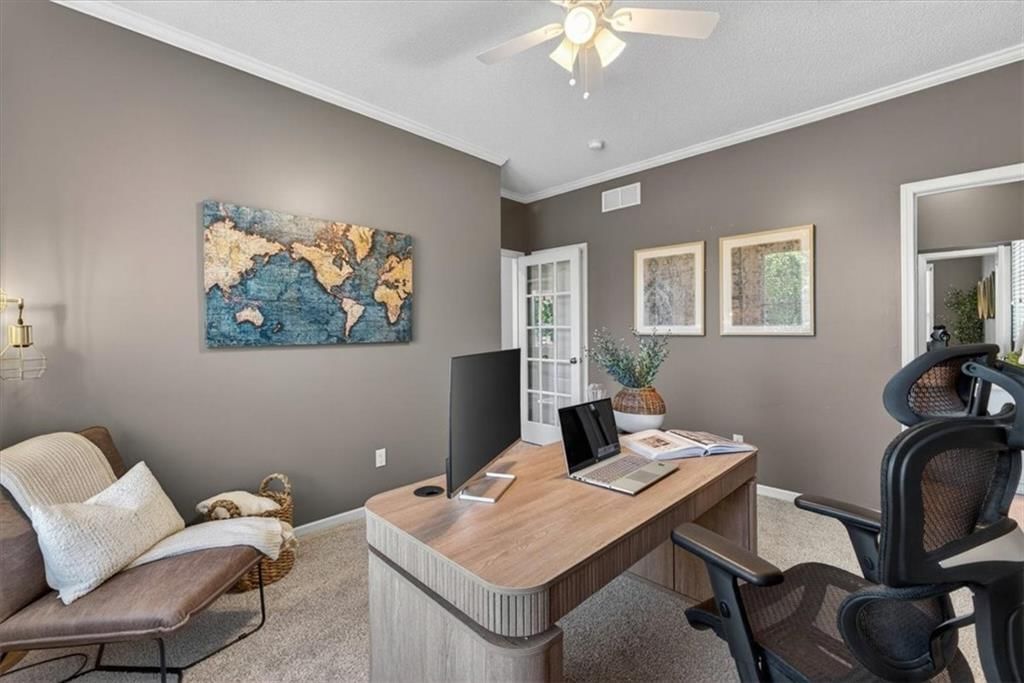 21612 W 100 Terrace — photo 9