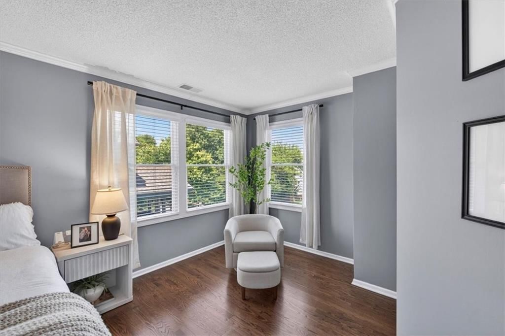 21612 W 100 Terrace — photo 16
