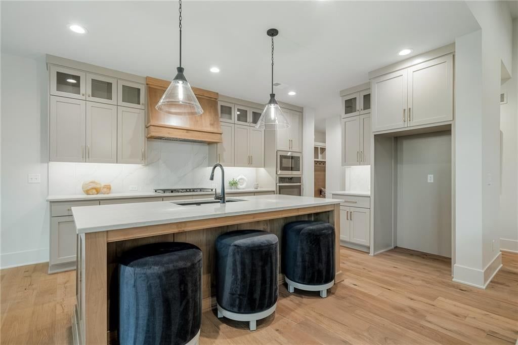Photo 24 of 72 - 514 Turnbridge Drive, Raymore, MO 64083