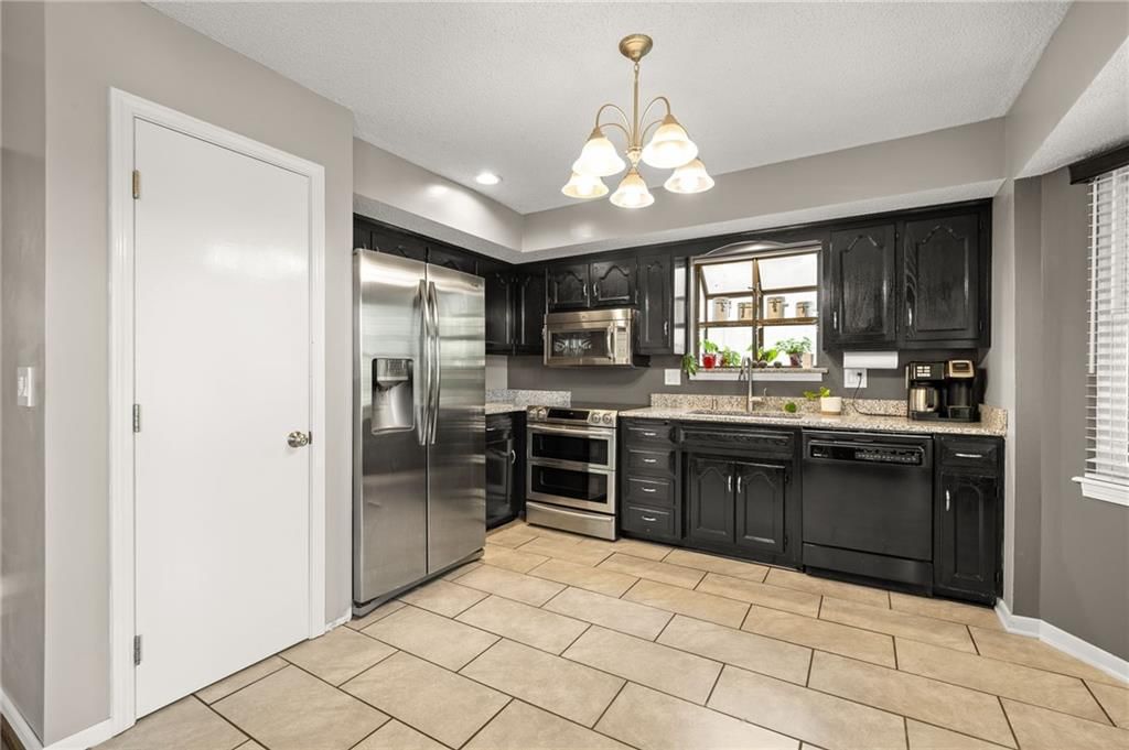 12833 Seminole Drive — photo 9