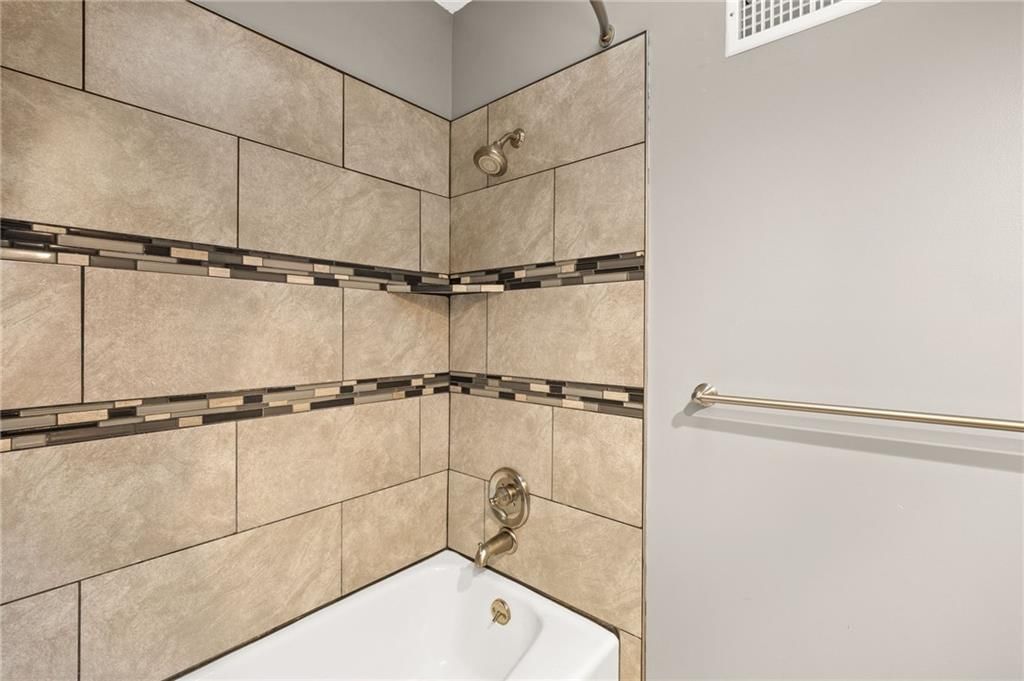 12833 Seminole Drive — photo 15