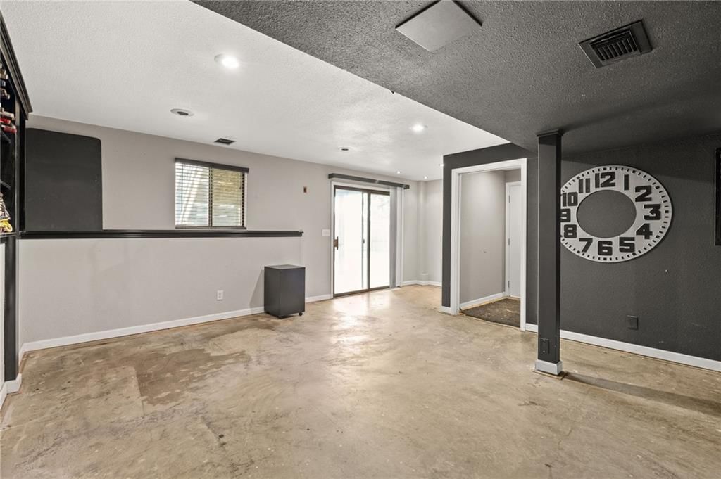 12833 Seminole Drive — photo 24