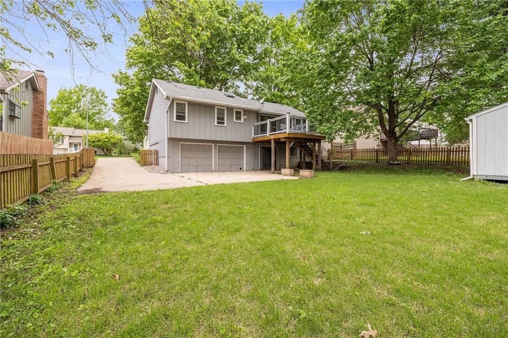 12833 Seminole Drive — photo 33