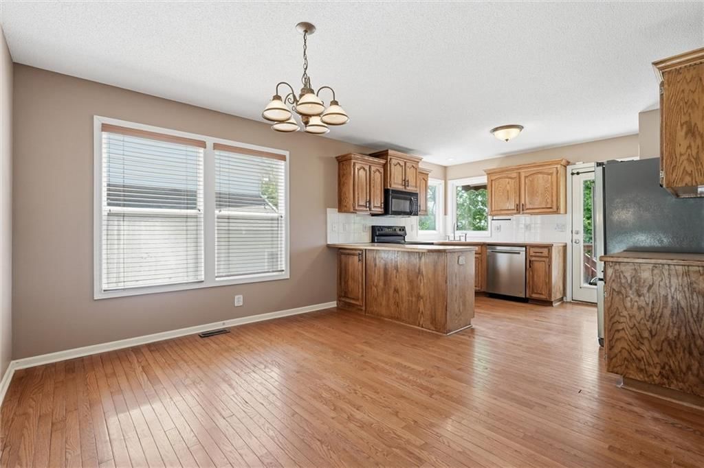 11416 N Madison Avenue — photo 9