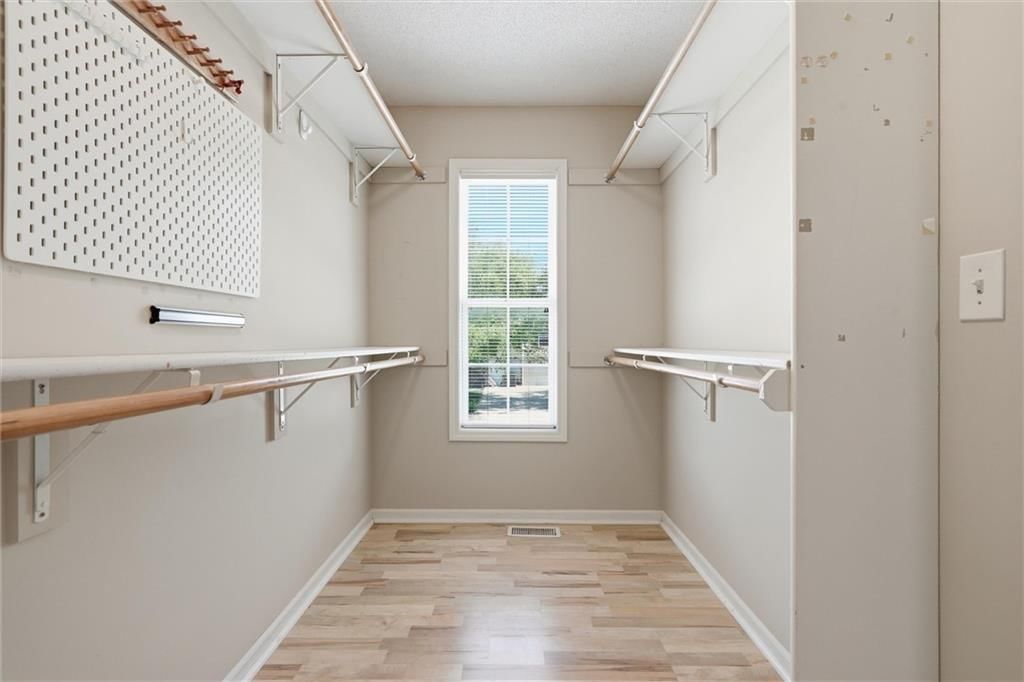 11416 N Madison Avenue — photo 15