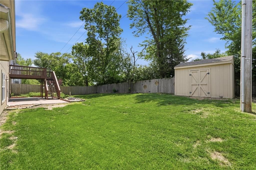 11416 N Madison Avenue — photo 31